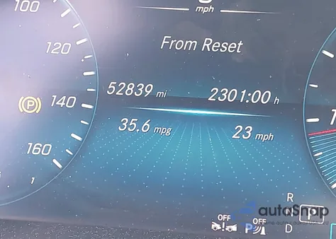 2020 Mercedes-Benz C 300 z USA, uszkodzony, nr VIN WDDWF8DBXLR549777